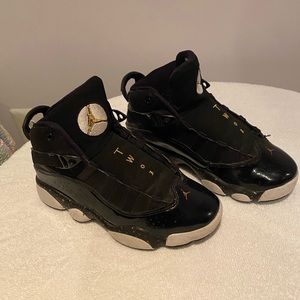 Kid’s Black and Gold Jordan VI 6 Rings - size 13C